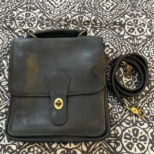 Vintage COACH Station Bag 5130 |Made in the United States| Cowhide Leather
